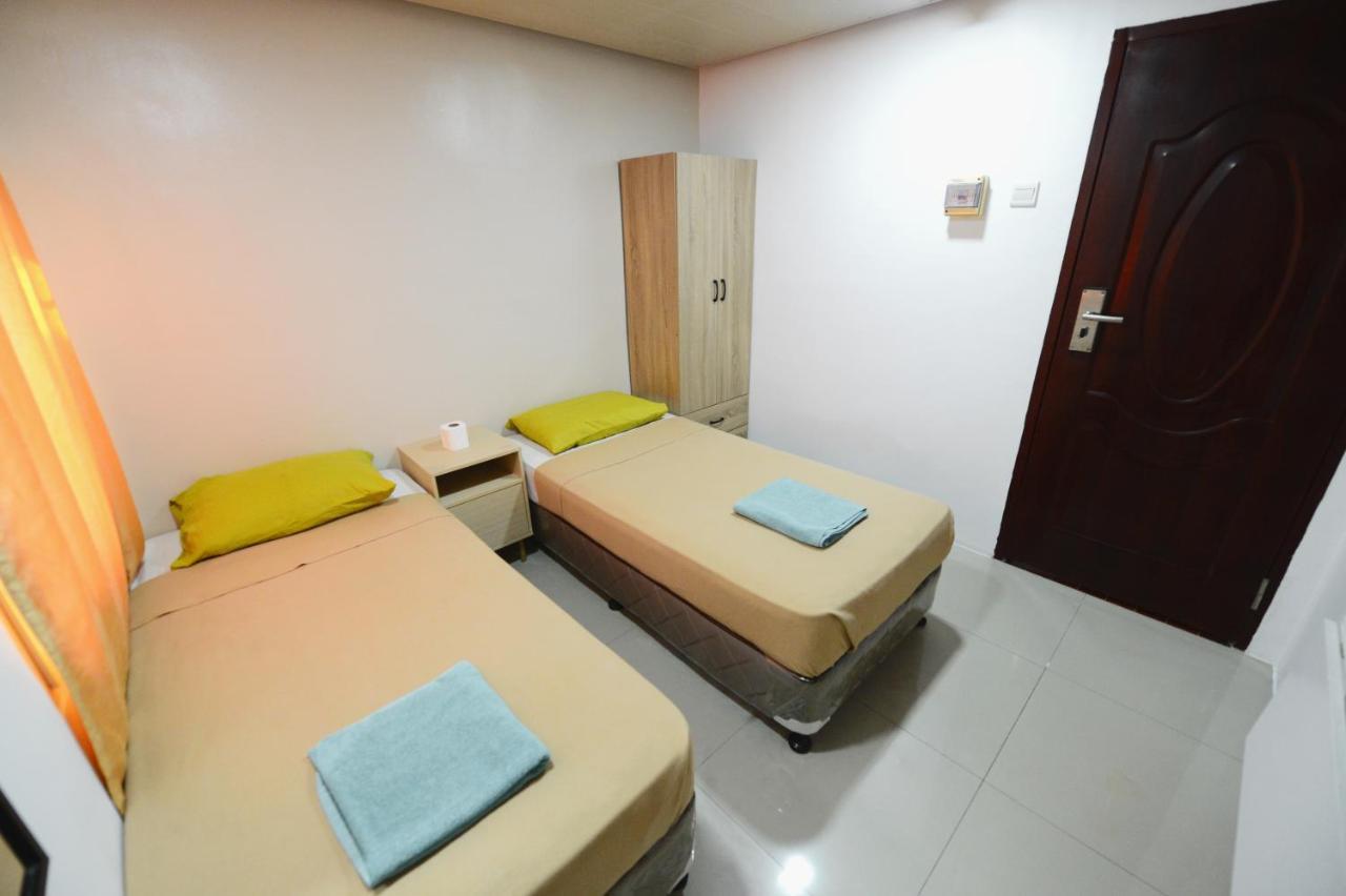 Hotel Cebu Courtyard Lapu-Lapu City Esterno foto