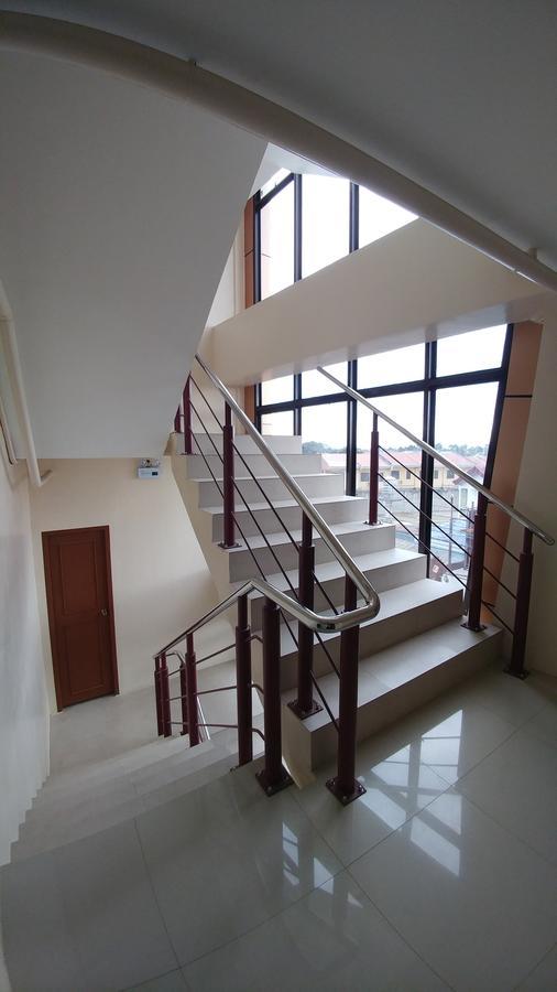 Hotel Cebu Courtyard Lapu-Lapu City Esterno foto